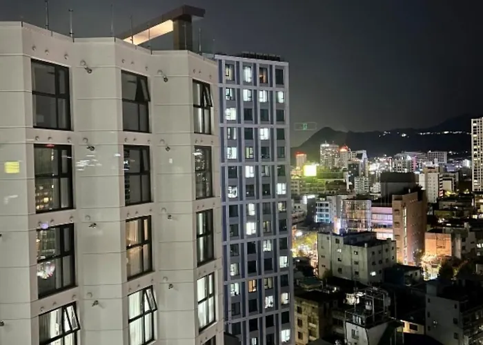 The Raffinato Residece At Myeongdong 3*