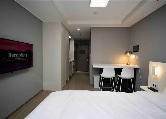 The Raffinato Residece At Myeongdong アパートホテル 3*
